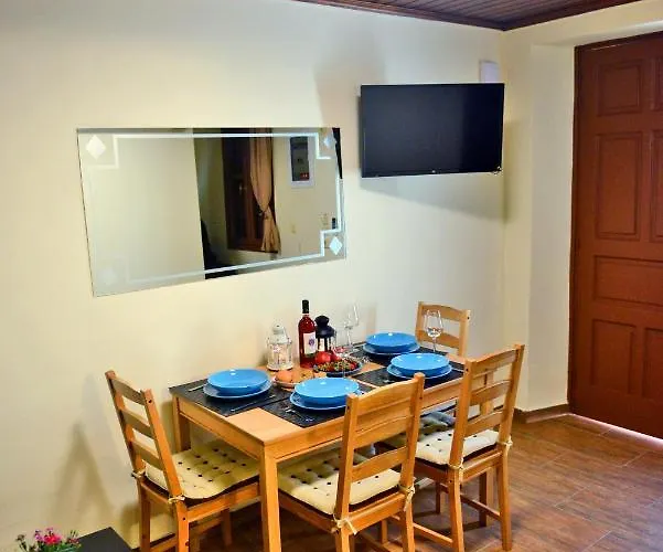 Xenios Zeus Maisonettes Old Town Rhodes شقة
