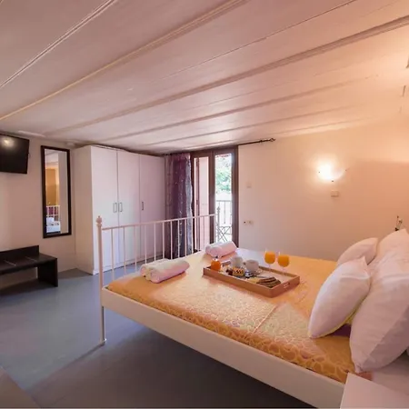 Апартаменты Xenios Zeus Maisonettes Old Town Rhodes *